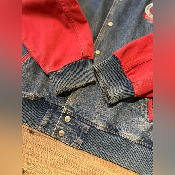 Vintage denim Jean jacket “Canadian Airlines International” - Picture 15 of 15